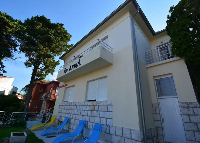 Ξενοδοχείο Arbia - Rio By The 3*